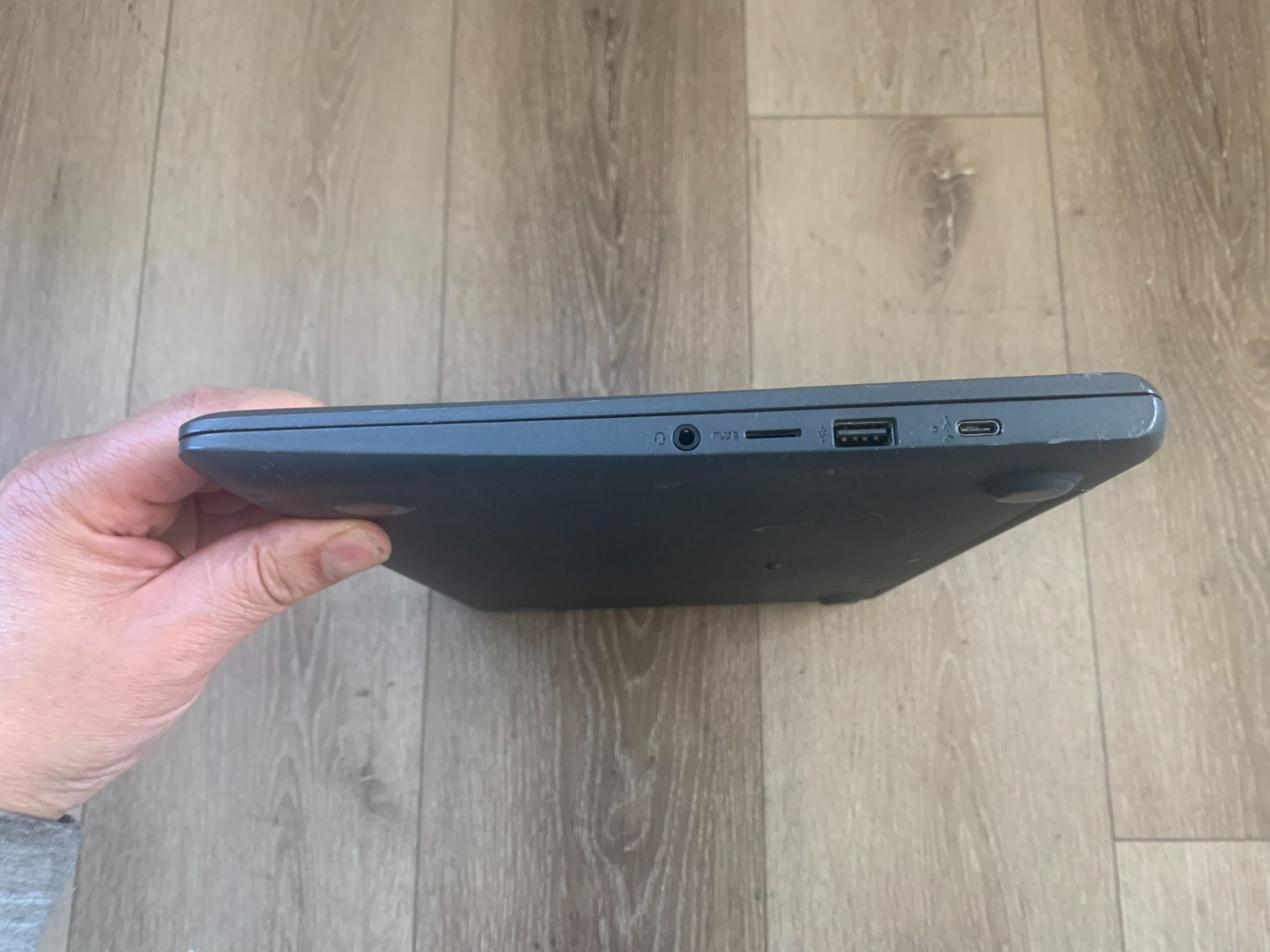 HP Chromebook 14A G5 14” AMD A4-9120C 1.60GHz CPU 4GB RAM 32GB eMMc Chrome OS