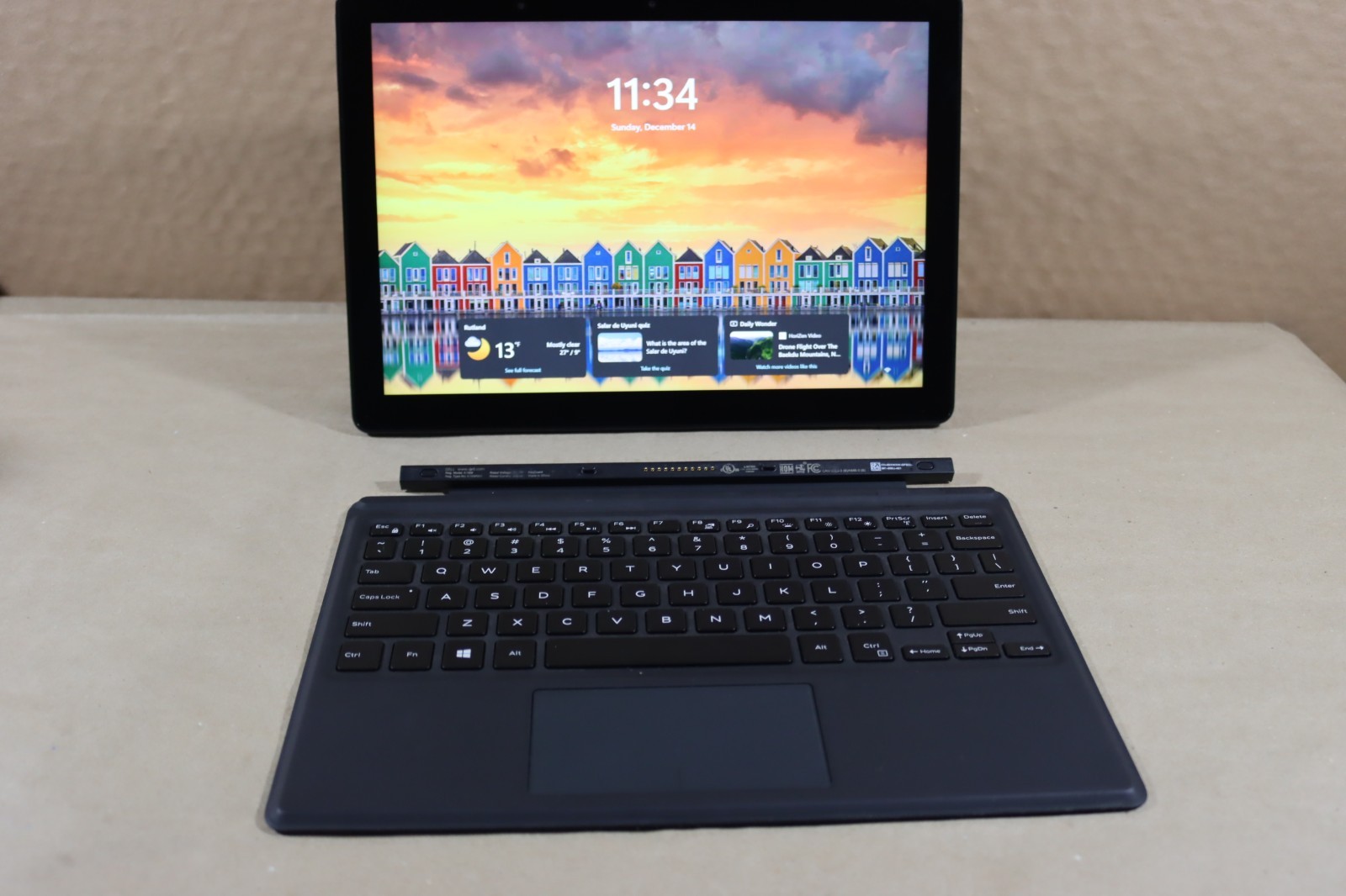 Dell Latitude 5290 2-in-1 i5-7300U 1.7GHz 8GB RAM 256GB SSD Wi-Fi + Cellular