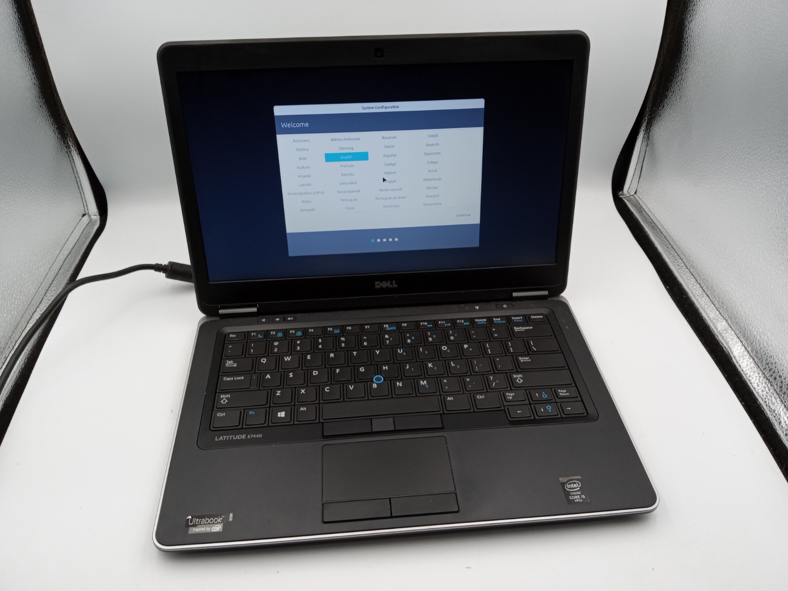 Dell Latitude e7440 14″ Laptop Intel i5 4GB 128GB SSD Linux Mint – NO BATT -RR