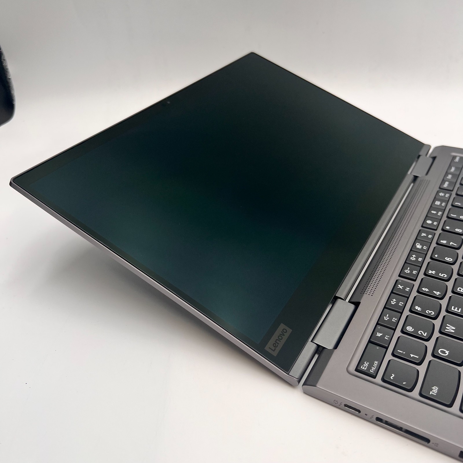 Lenovo ThinkPad X1 Yoga 4th Gen 14″ i7-8665U 16GB RAM 512GB SSD No OS | TESTED