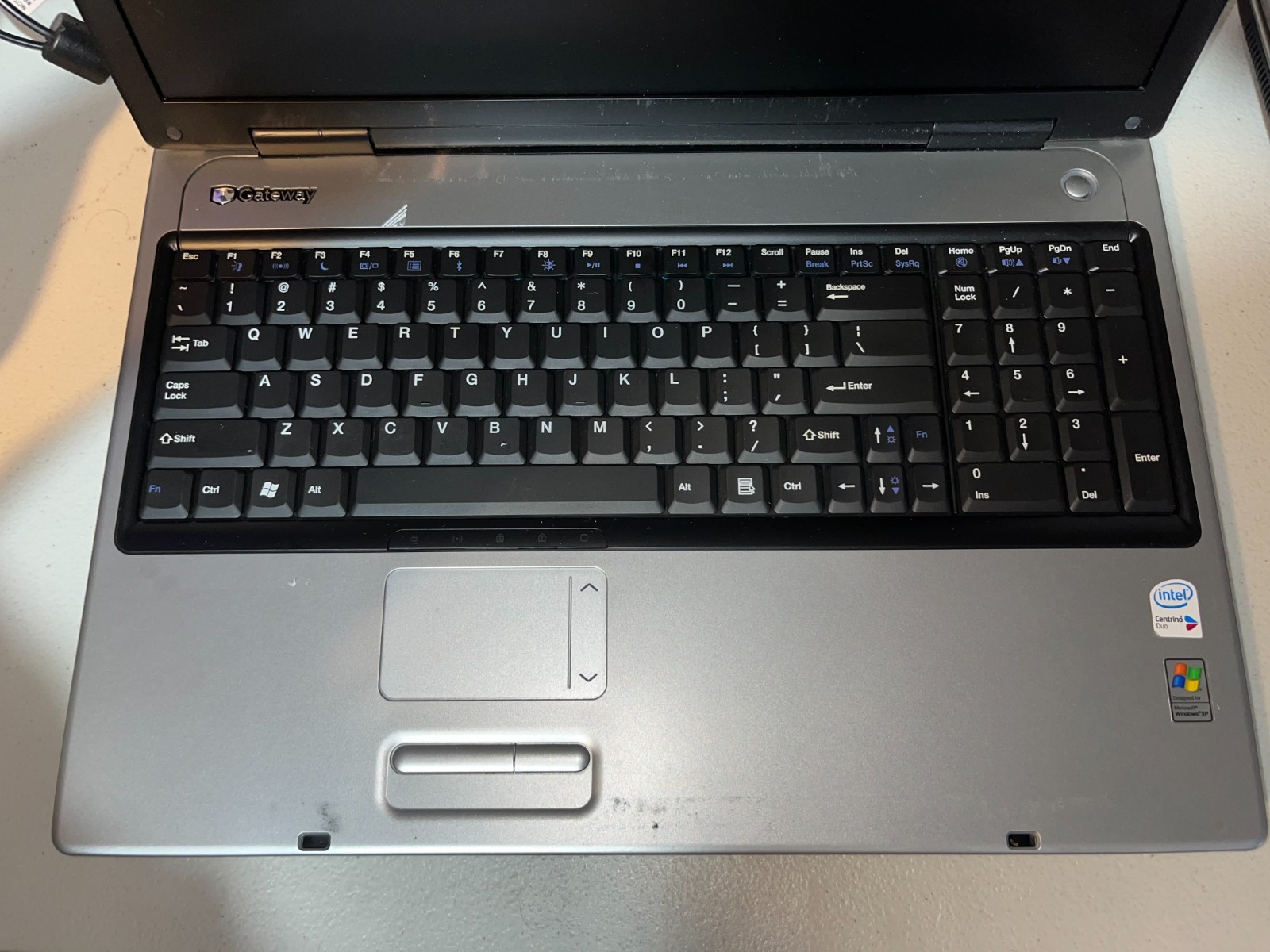 Gateway Laptop 2GB Ram PA6 M685E Intel Core Duo T2500 @ 2.00GHz