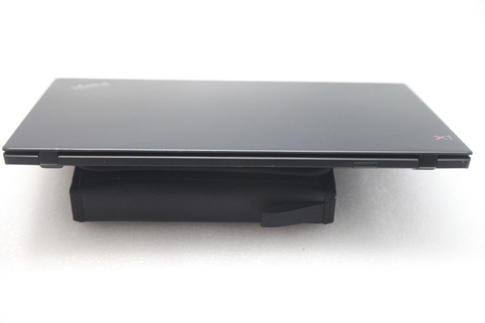 Lenovo ThinkPad X1 carbon 6th gen 14” | i5-8250U | 256GB SSD|8GB|FHD IPS Win11P