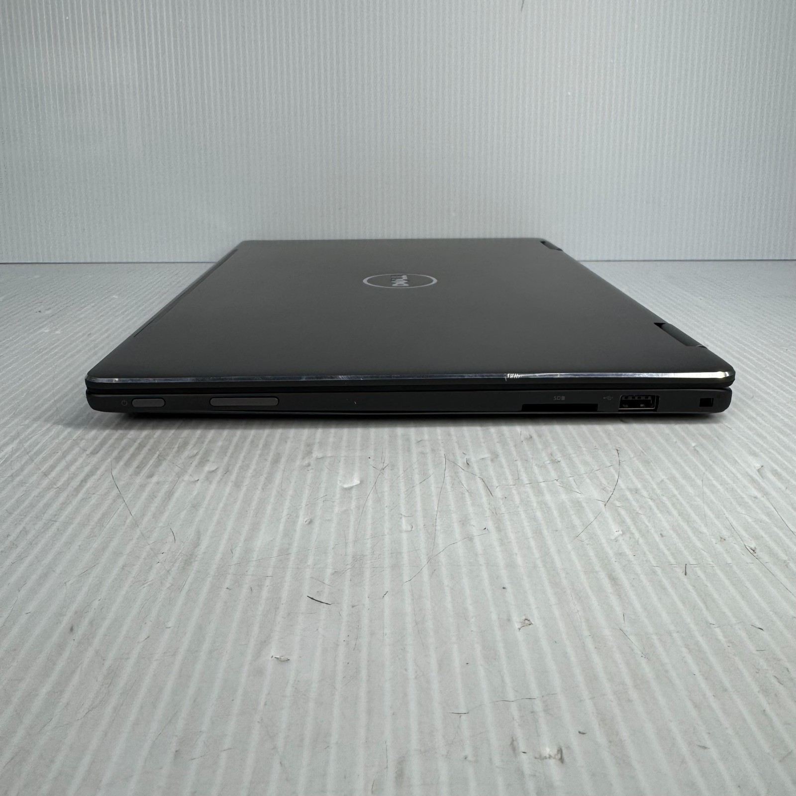 Dell Latitude 3379 i3-6100U 13.3″ Touchscreen Windows 11 Pro Laptop 250GB 16GB