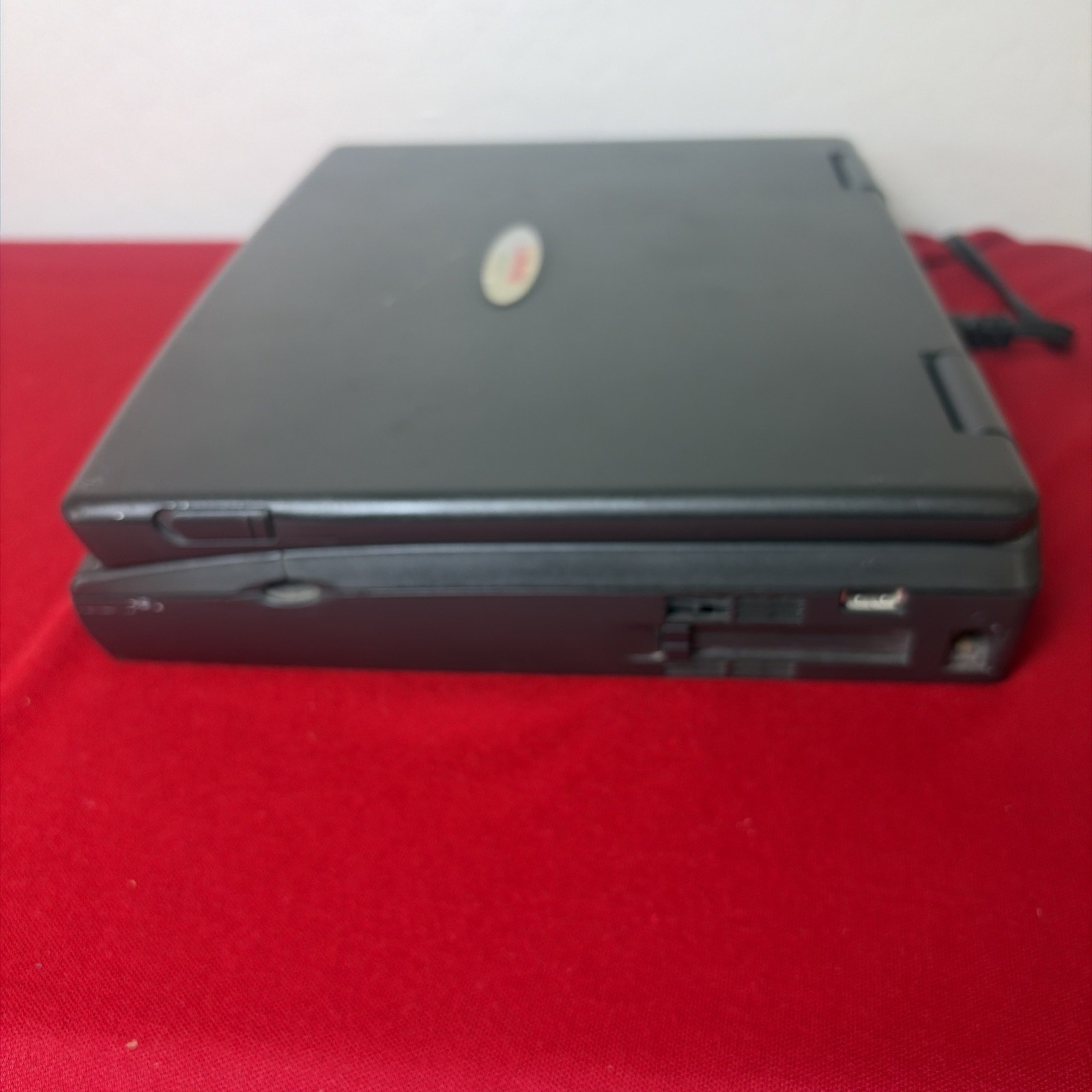 Compaq Armada 1700 Laptop Vintage Boots Power Cable HDD Floppy Caddy Battery