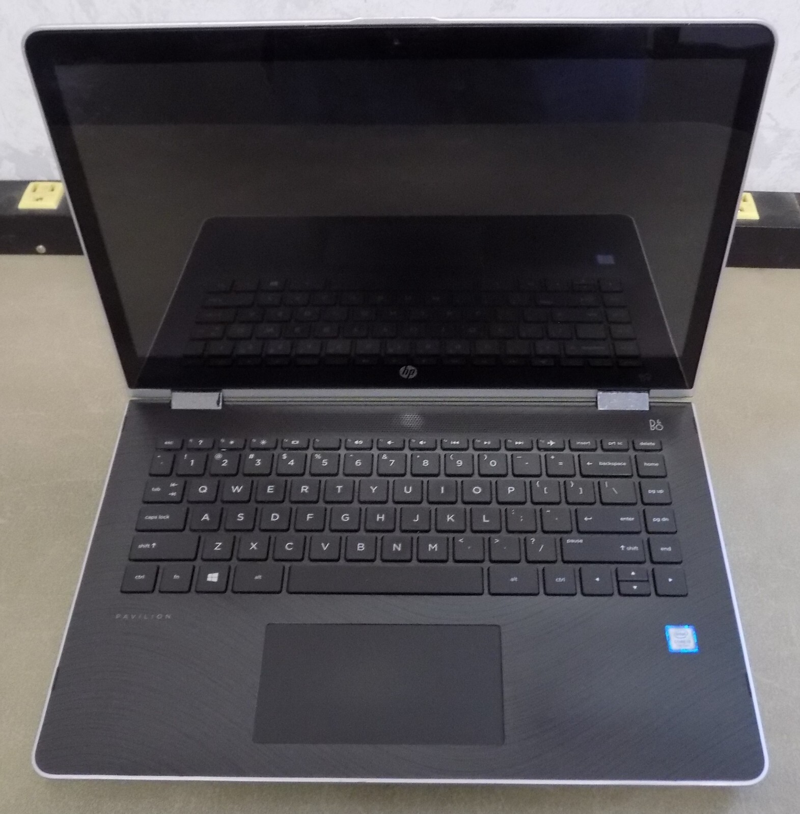 HP Pavilion X360 (2-N-1) *No SSD* No Boot/Power Core i3-7th Gen (Parts/Repair)