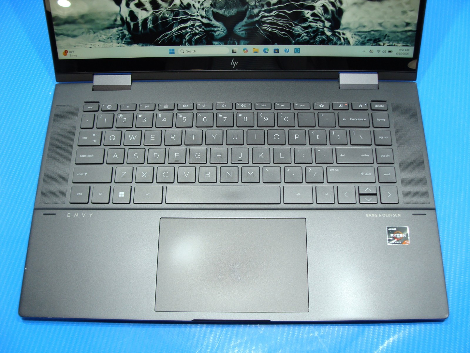 HP ENVY x360 15-ey0013dx 2-in-1 15.6″ TOUCH Ryzen 5 5625U 2.3GHz 8GB 256GB W11H