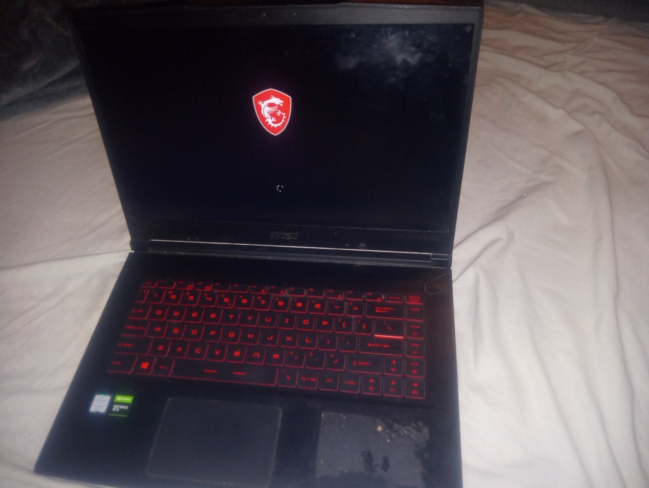 MSI GF65 Thin 9SD Laptop 8GB RAM, 512GB SSD, 2.4GHz Processor charger included