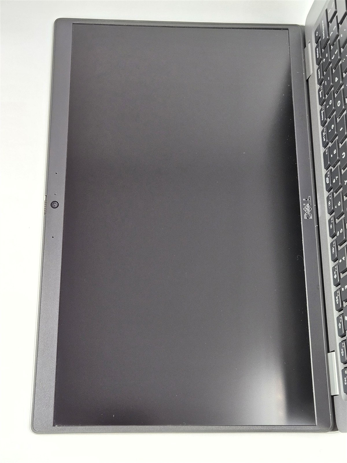 Dell 14″ Latitude 5431 P137G 8GB RAM 256GB SSD Intel Core i7-1270P Gray Win11