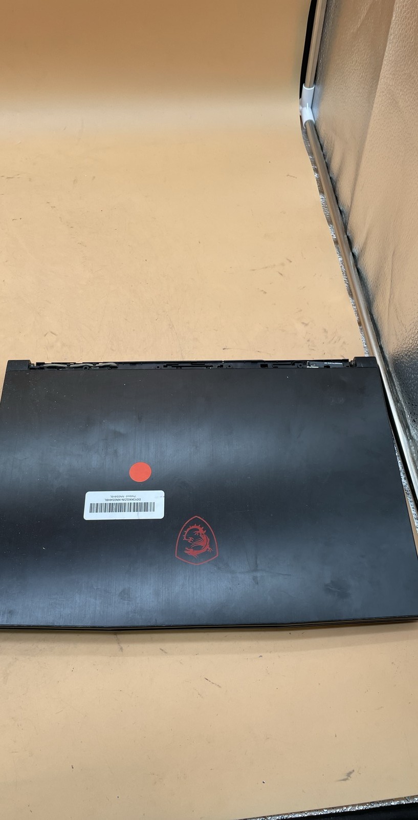 MSI GF63 15.6-inch & HP 15-r227cy 15.6-inch Laptop No HDD for Parts or Repair