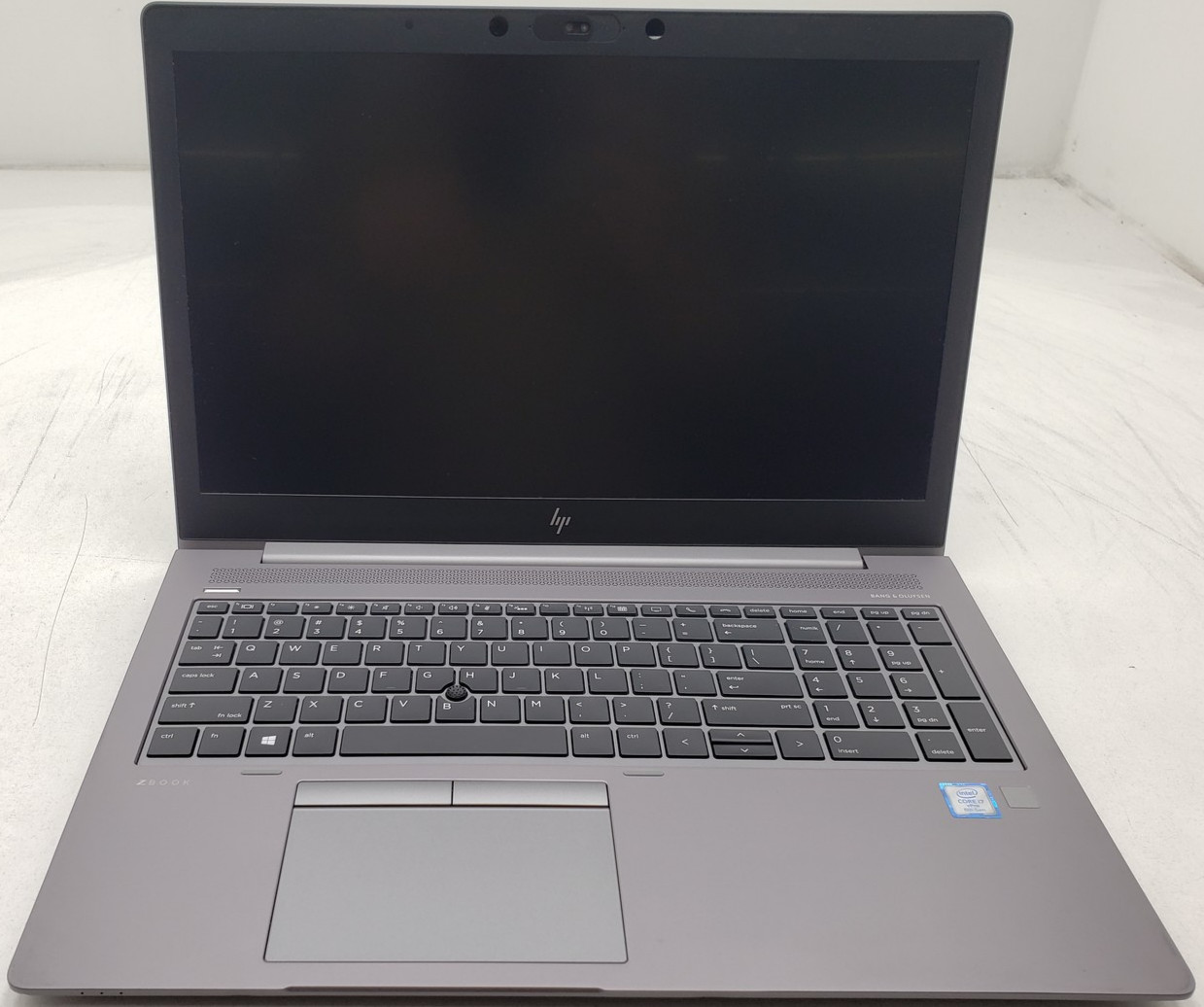 HP ZBook 15u G5 i7-8650U 16GB RAM 256GB SSD WX 3100 Win 11 Pro 15.6″ Laptop PC.