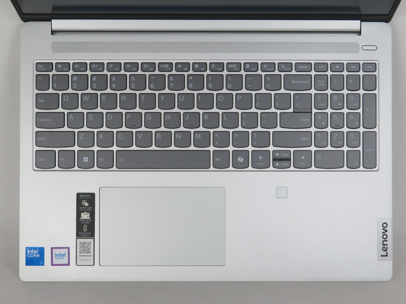 Lenovo IdeaPad Slim 5 16IRU9 CORE 7 150U 1.8GHz 8GB RAM 512GB Windows 11