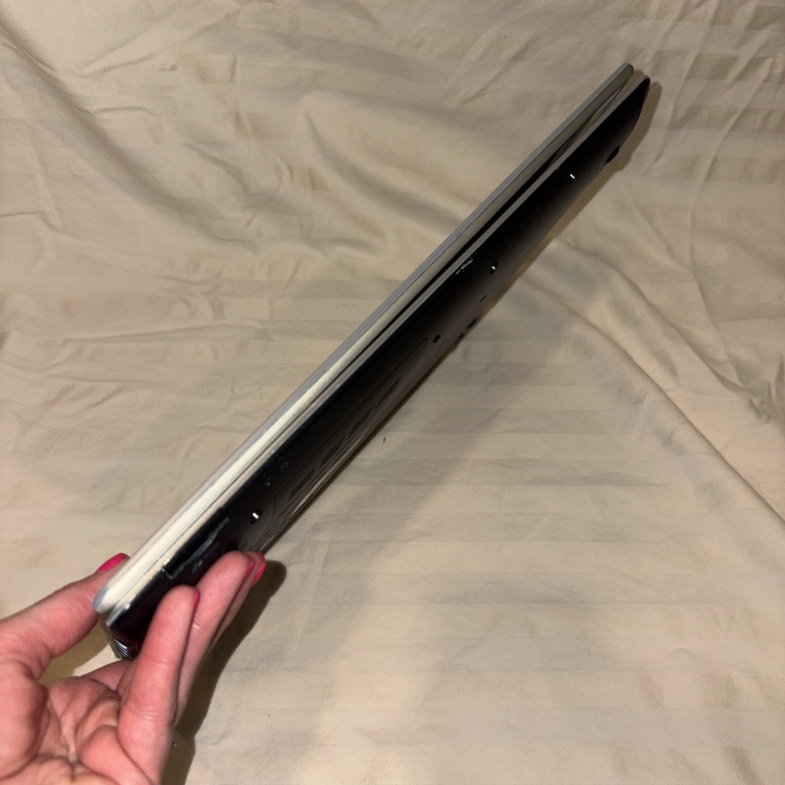 Acer aspire v5-471p-6467 14″ Notebook – i5-3337U 1.8 GHz, 6 GB, 500 GB, Win 10