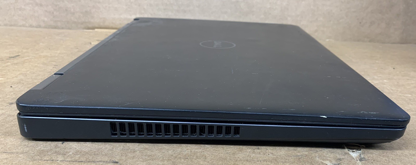 Dell Precision 3510 15.6” Intel Core i7-6820HQ 8GB DDR4 RAM 500GB SSD WIN 10P