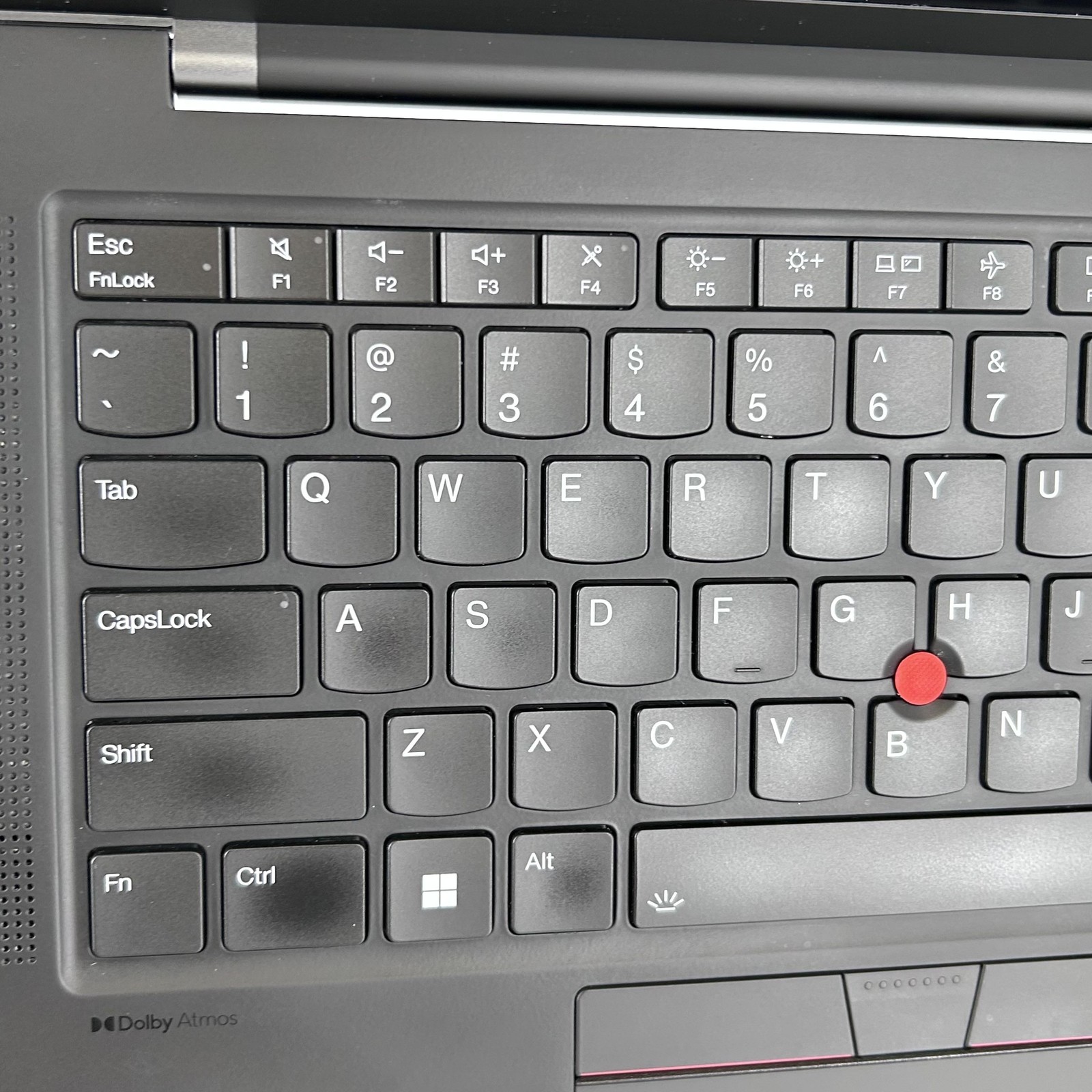 Lenovo ThinkPad X1 Carbon Gen 11 14 FHD+ 1.8 GHz i7-1365U 32GB 1TB SSD Very Good