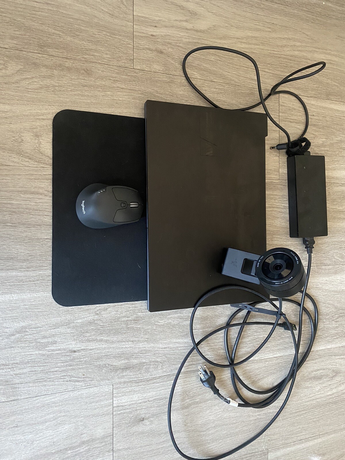 ASUS ViboBook Pro 15x w/ Razer Kiyo Pro Webcam & Logitech Wireless Mouse