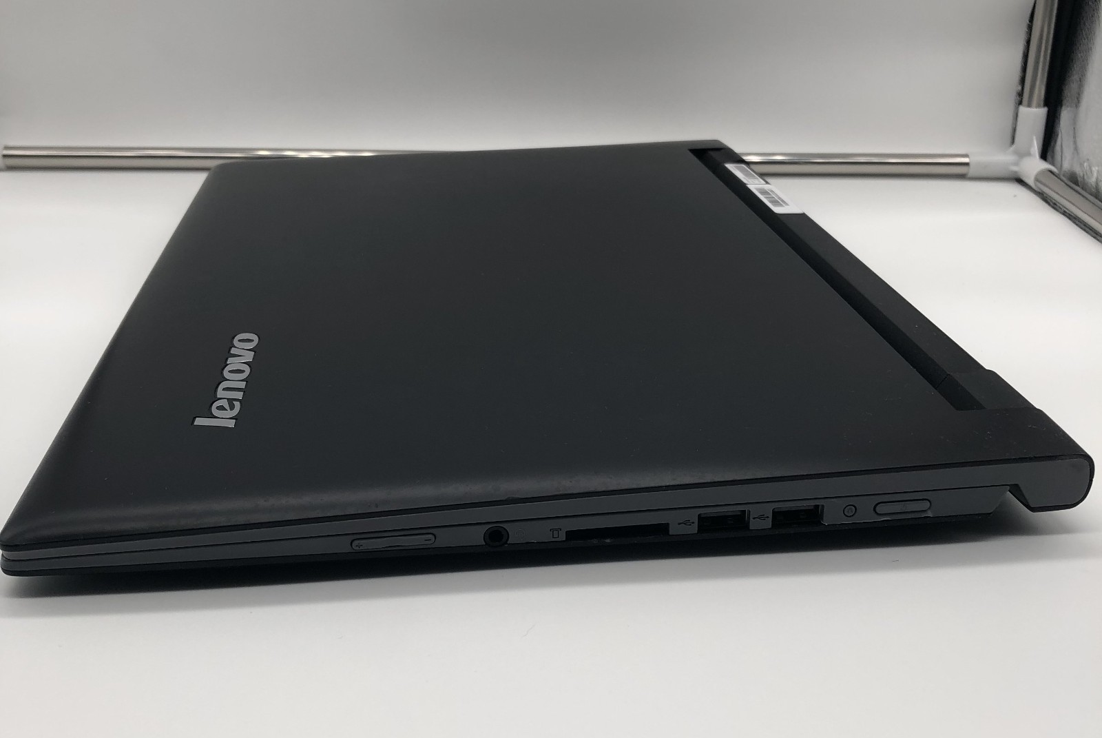 Lenovo Ideapad Flex 15D | AMD A6 2Ghz 8GB SSD256GB 15.6