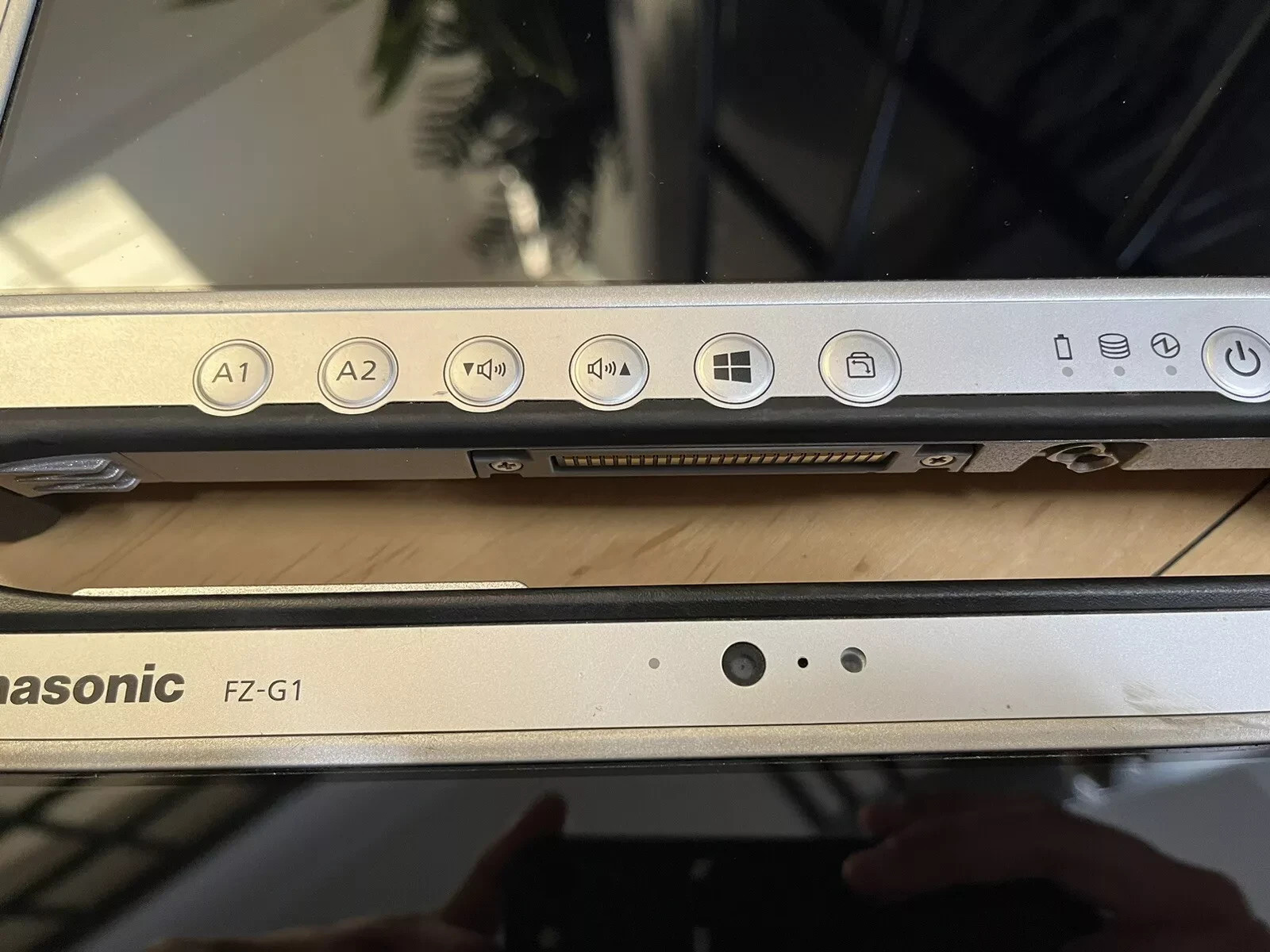 Panasonic Tough pad FZ-G1 Core i5 8GB RAM For Parts and Repair No ssd