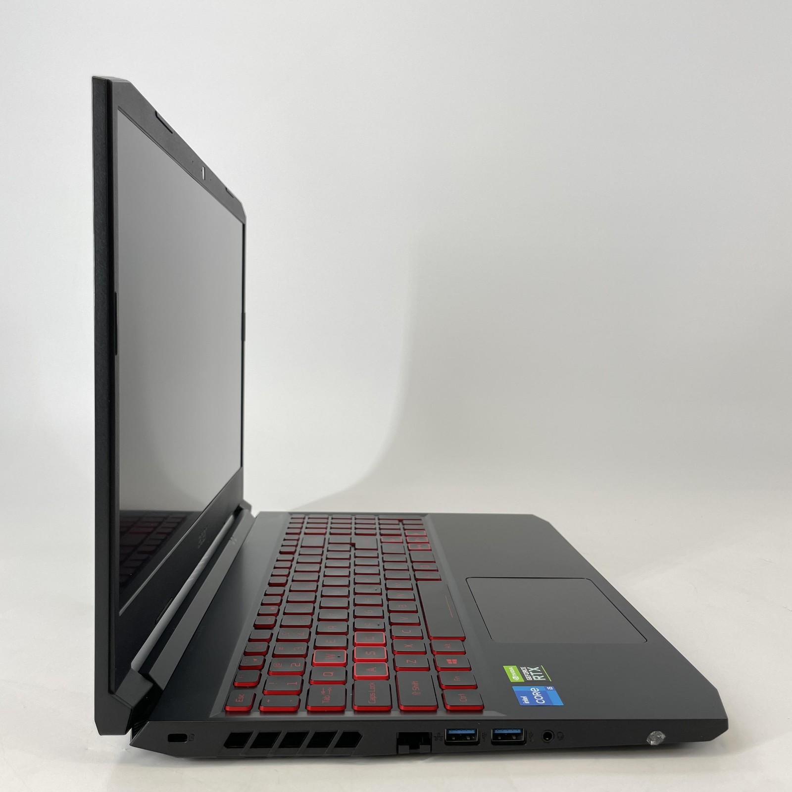 Acer Nitro 5 15.6 144Hz FHD i5-11400H 2.70GHz 16GB 512GB RTX 3050 Ti WHITE SPOTS