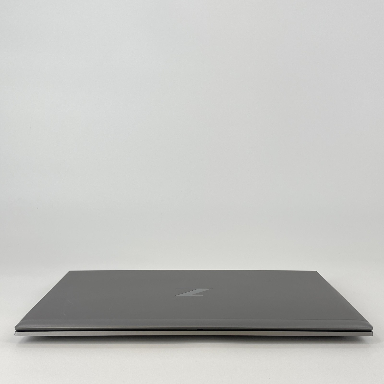 HP ZBook Firefly 15 G7 FHD TOUCH i7-10610U 1.80GHz 16GB 256GB SSD Very Good