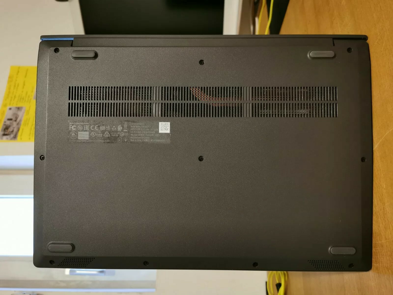 Laptop Lenovo Ryzen 5 / 8GB Ram DDR4 / 500GB SSD / Radean Vega