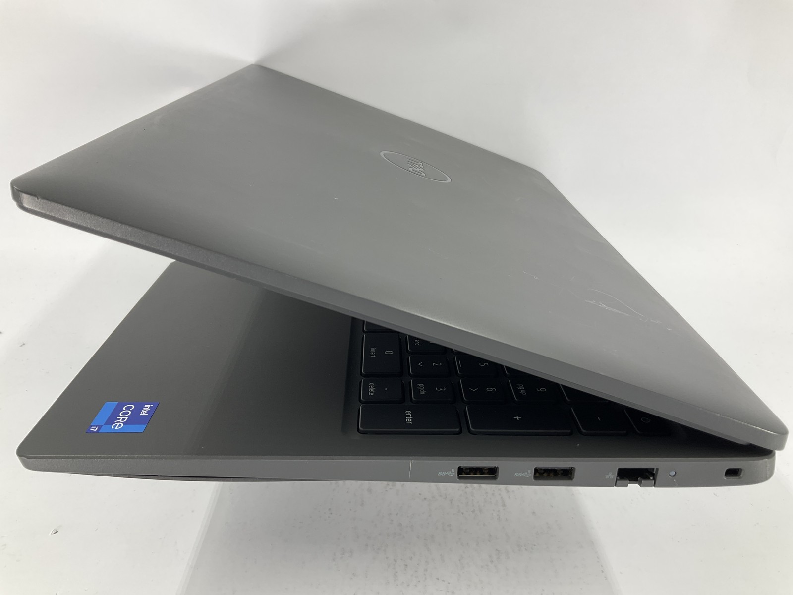 Dell Latitude 3540 15.6″ Touch Core i7-1355U 512GB 16GB B Win 11 Pro