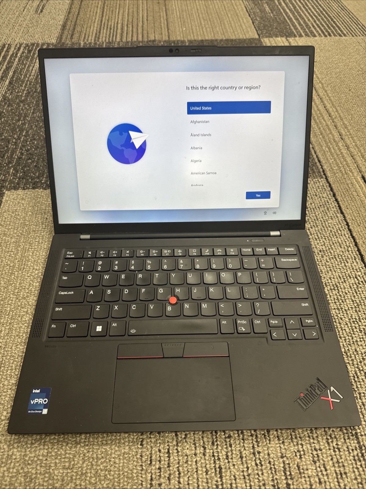 Fully Working Lenovo Thinkpad x1 carbon gen 11 i7 Good condition (Type 21HM)