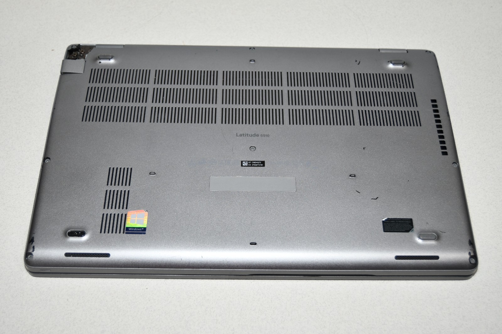 ^ Dell Latitude 5510 Intel i5-10210U @ 1.6GHz 8 GB Ram 256GB SSD No OS #X7266