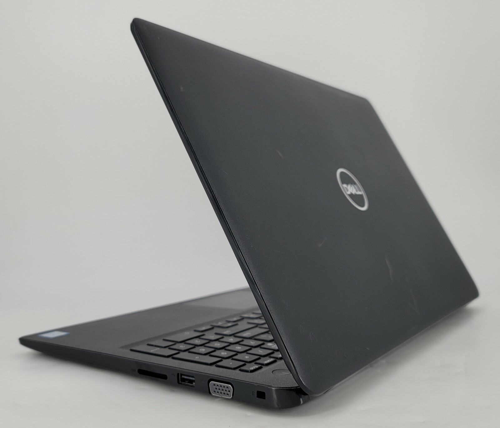 Dell Latitude 3500 – 15.6″ Laptop – i5-8265u @ 1.6GHz 8GB RAM 128GB SSD – Win 11