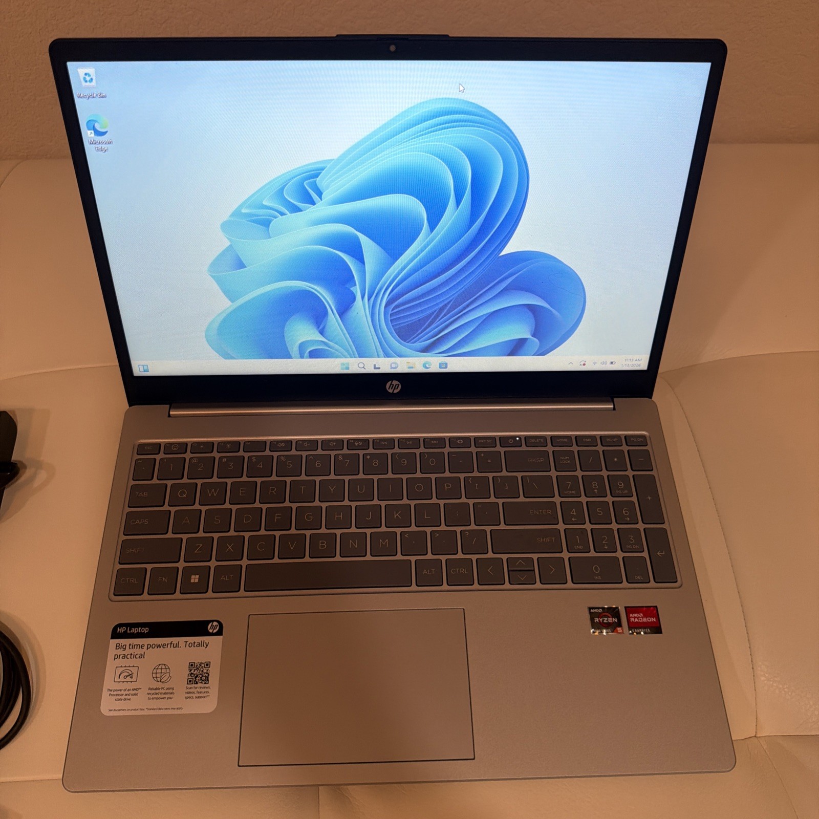 HP 15-FC0025DX 15.6″ Touch 8GB 512GB SSD AMD Ryzen™ 5 7520U 2.80GHz WIN11H