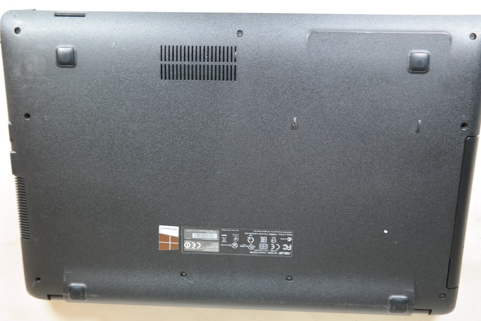 ASUS D550CA-BH21 15.6″ Laptop – Intel Core i3 – 120GB HDD – No RAM – Untested