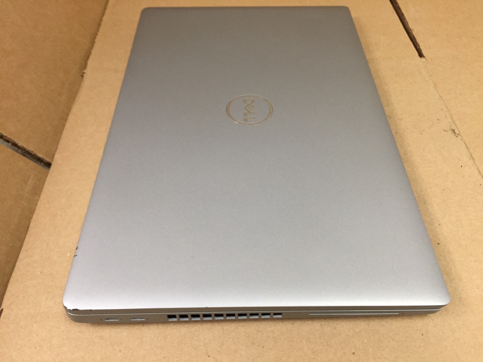 Dell Precision 3560 15.6″ FHD Laptop i5-1135G7 16GB RAM 256GB SSD Backlit w/ AC