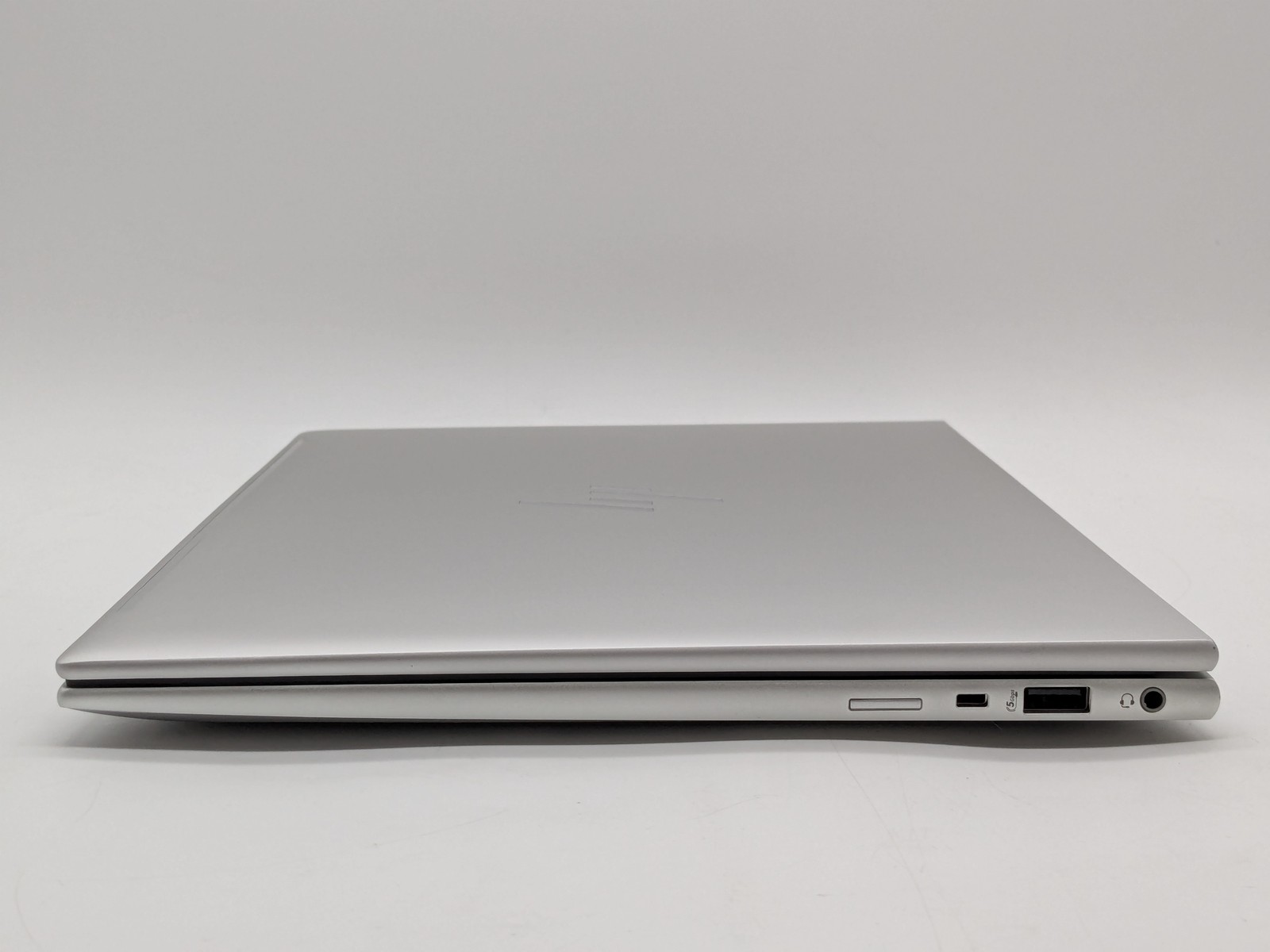 HP EliteBook 840 G11 14″ FHD+ ULTRA 5 135U 256GB SSD 16GB W11P FPR Warranty