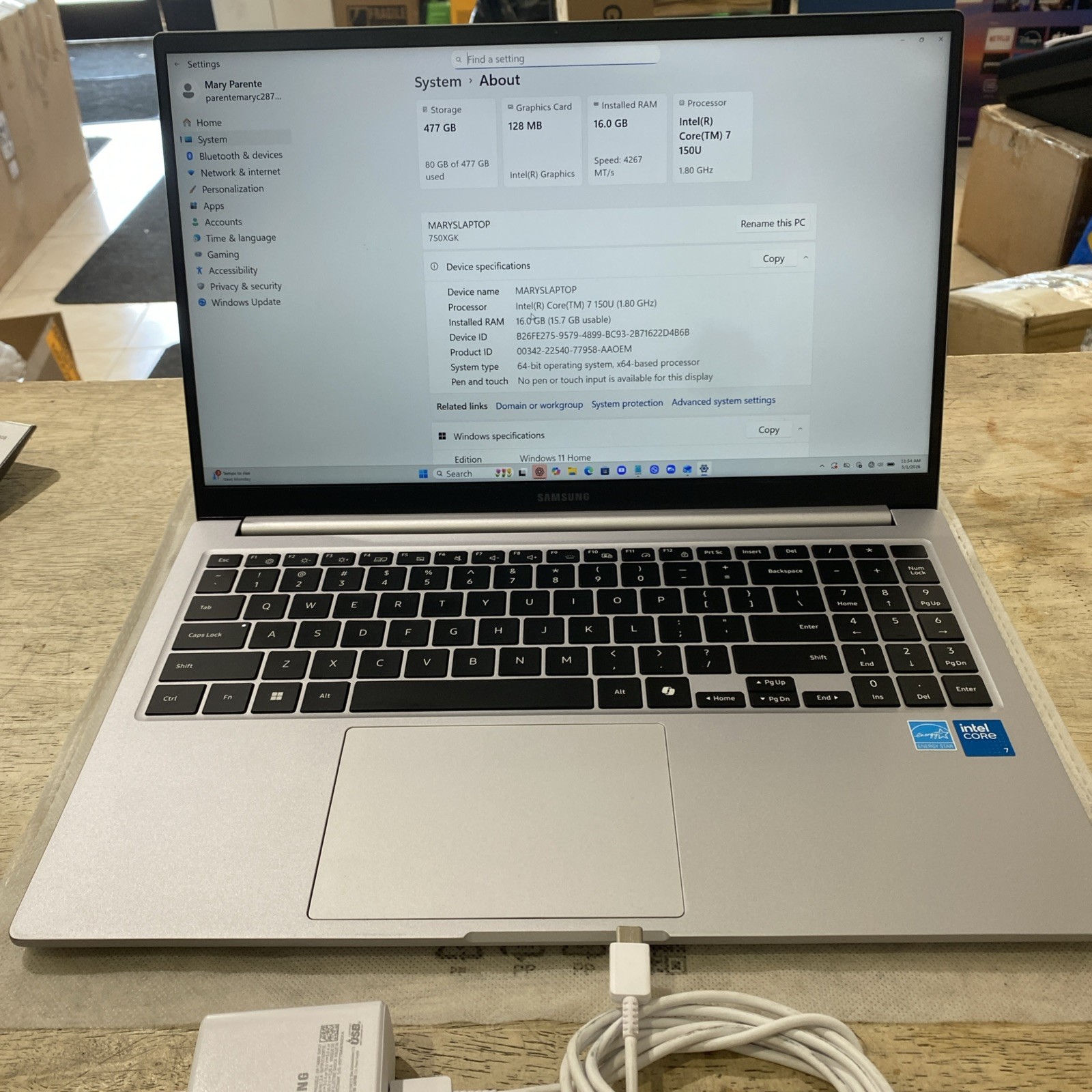 Samsung Galaxy Book 4| 15.6 Silver FHD Intel Core 7 150U| 16GB RAM|512GB SSD
