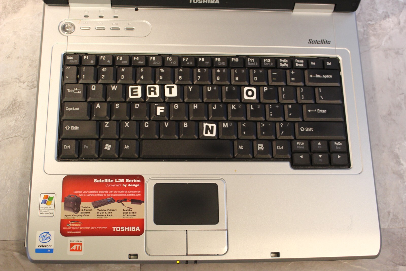 Toshiba Satellite L25-S1215 40GB HDD Windows XP 1.12Gb Ram Celeron M@1.5GHz CPU