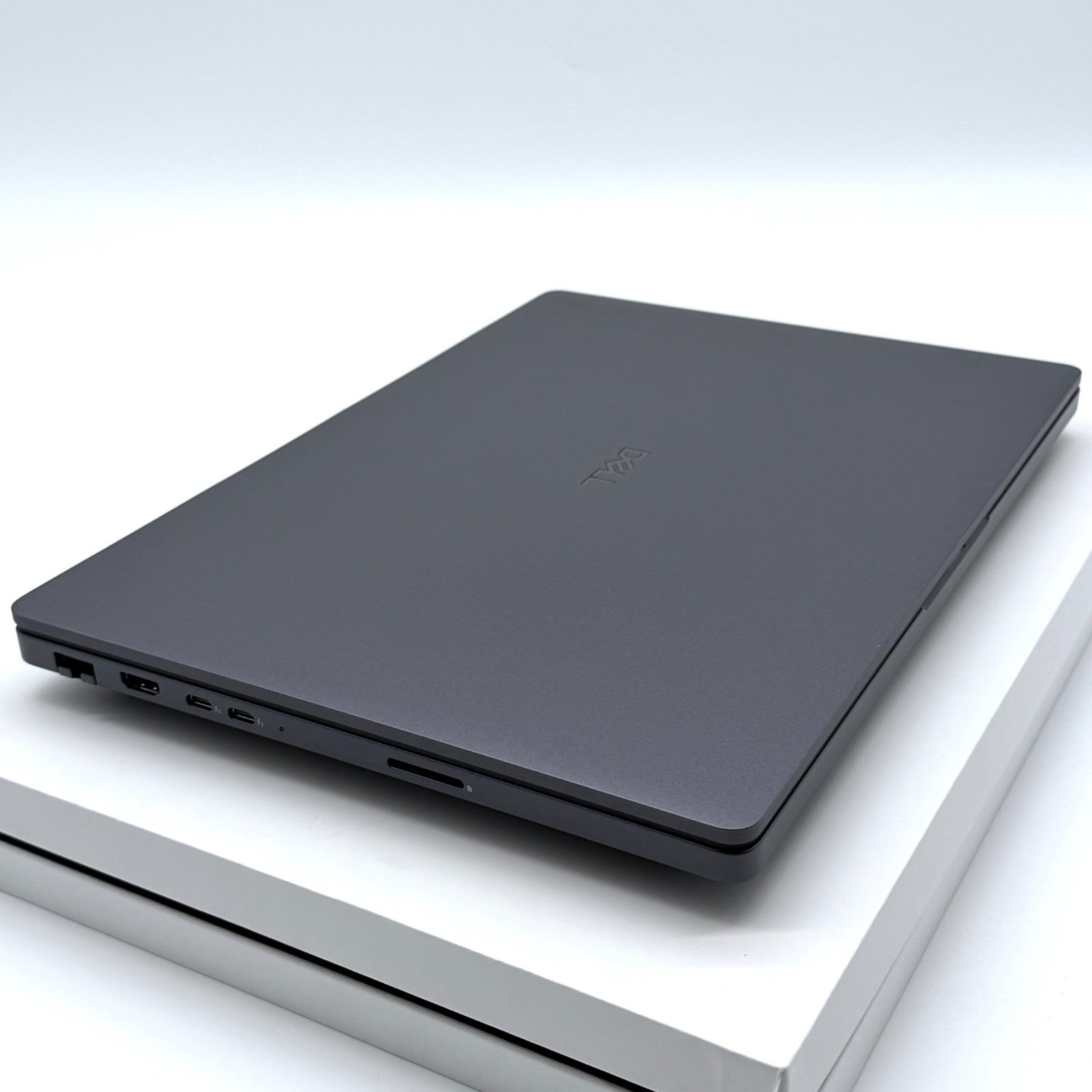 OPEN BOX Dell Pro Max 16 PLUS MB16250 *$7K MSRP* Ultra 9 285HX 64GB RTX PRO 3000