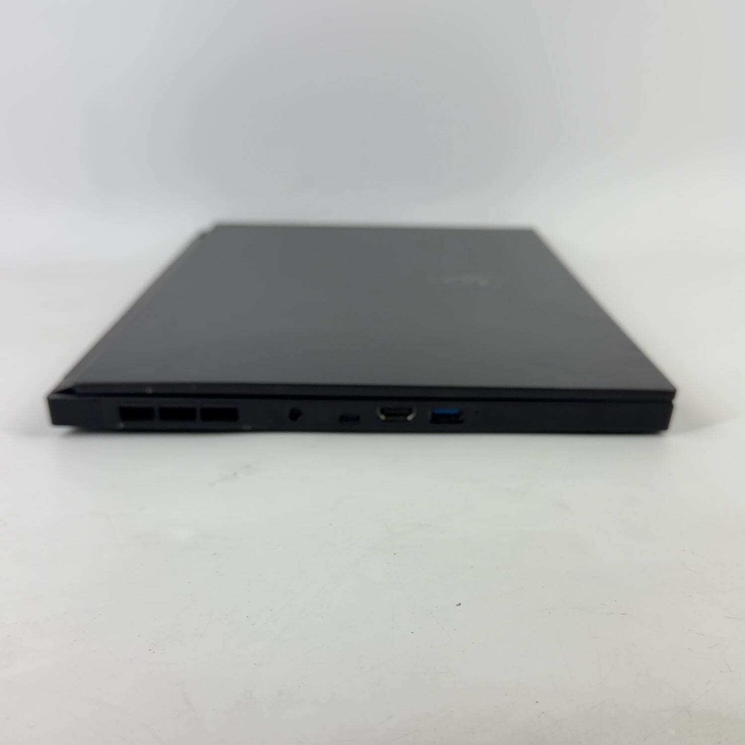 MSI Stealth GS66 12UGS-025US 15.6″ i9-12900H 2.9GHz 32GB RAM 1TB SSD RTX 3070 Ti
