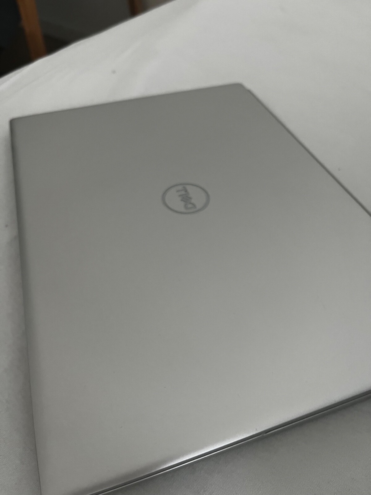 Dell Inspiron 14 5425 14″ (512GB SSD, AMD Ryzen 7 5825U, 2.00GHz, 8GB RAM)…