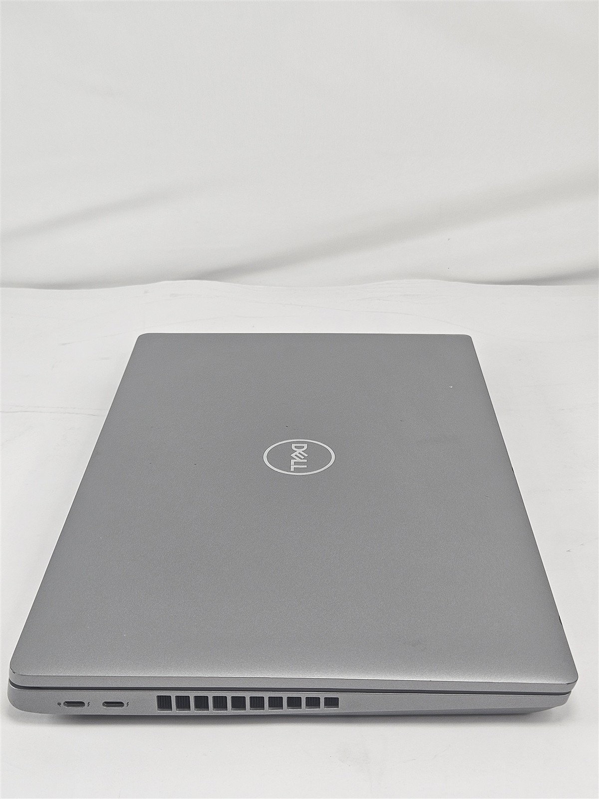 Dell Precision 3571 P104F 16GB 256GB SSD i5-12600H 15.6″ Workstation