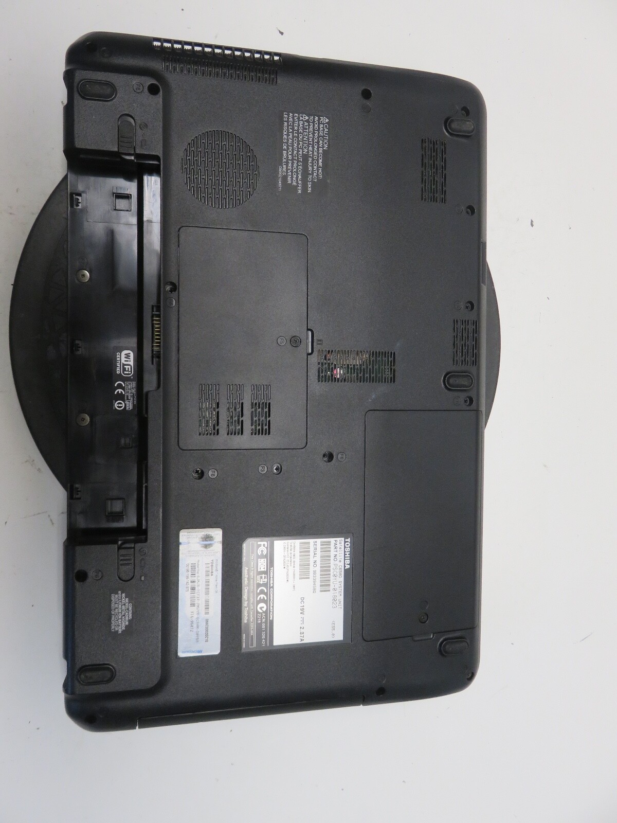Toshiba Satellite C650D AMD C-50 1GHz 3072 MB NO HDD No Batt