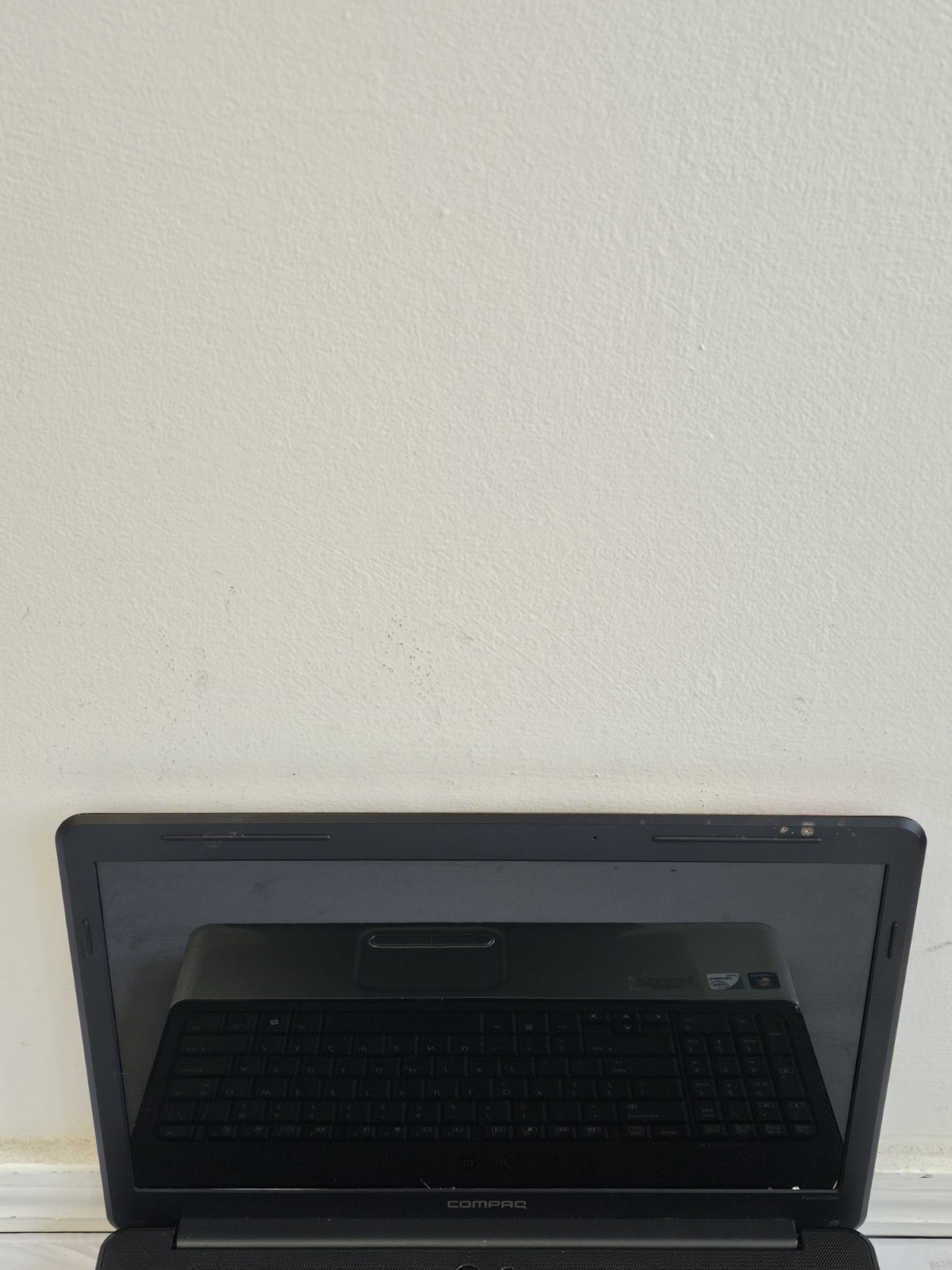 Compaq Presario CQ60 Laptop – Intel Celeron 900 – 2GB RAM – Parts/Repair – READ