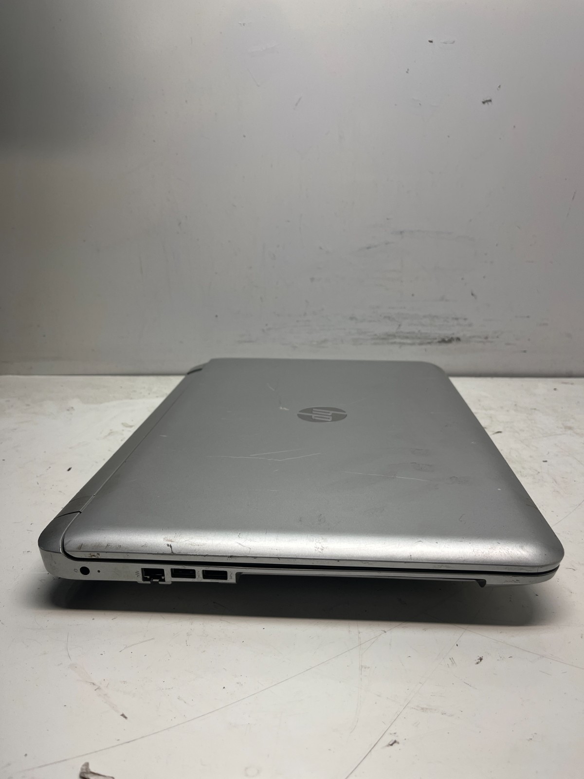 Hp Pavilion 17-g121wm AMD A10 Extreme Radeon R8 4GB NO HDD