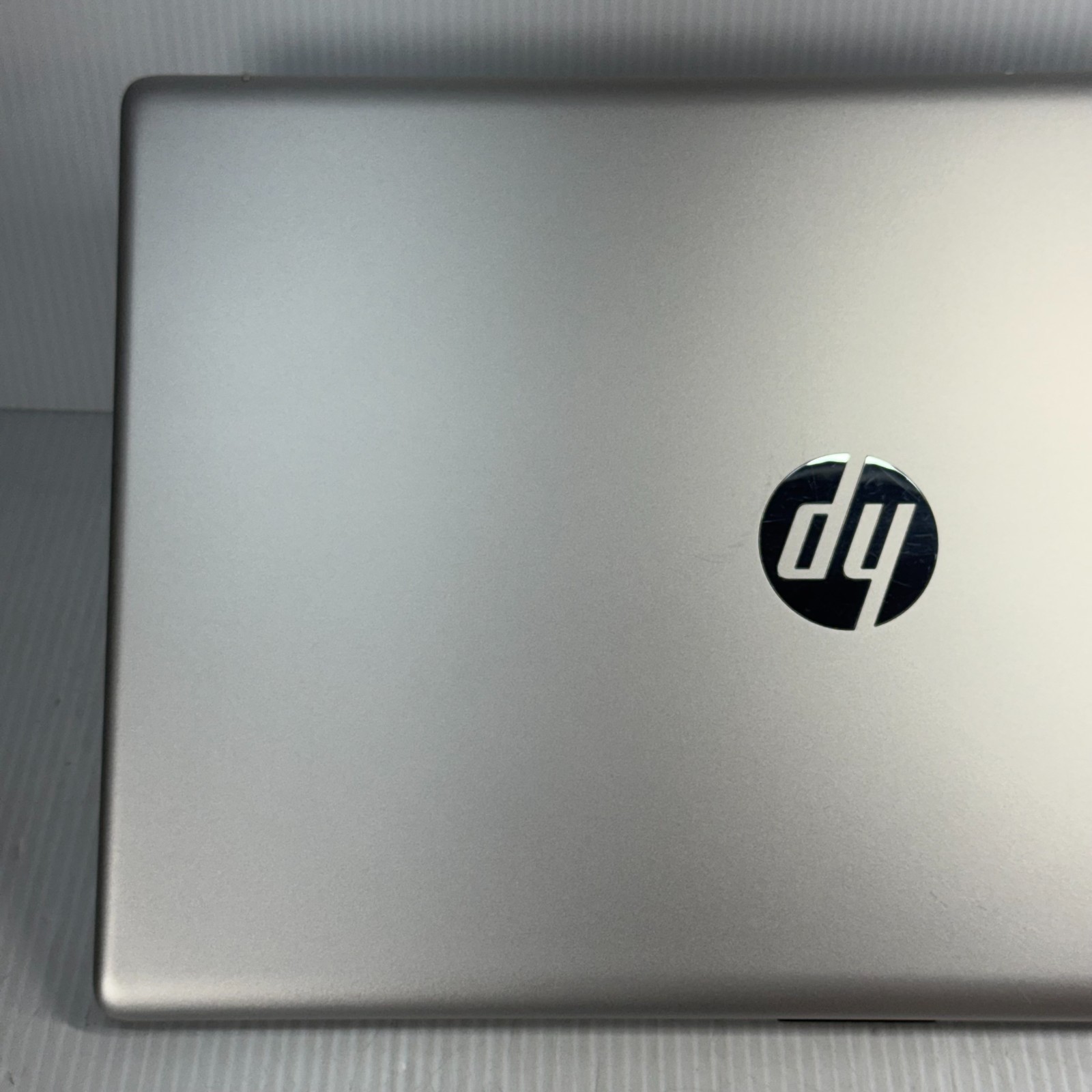 HP 17-cn3165cl i7-1355U 17.3″ Touch Windows 11 Laptop 256GB SSD 16GB *SEE PICS