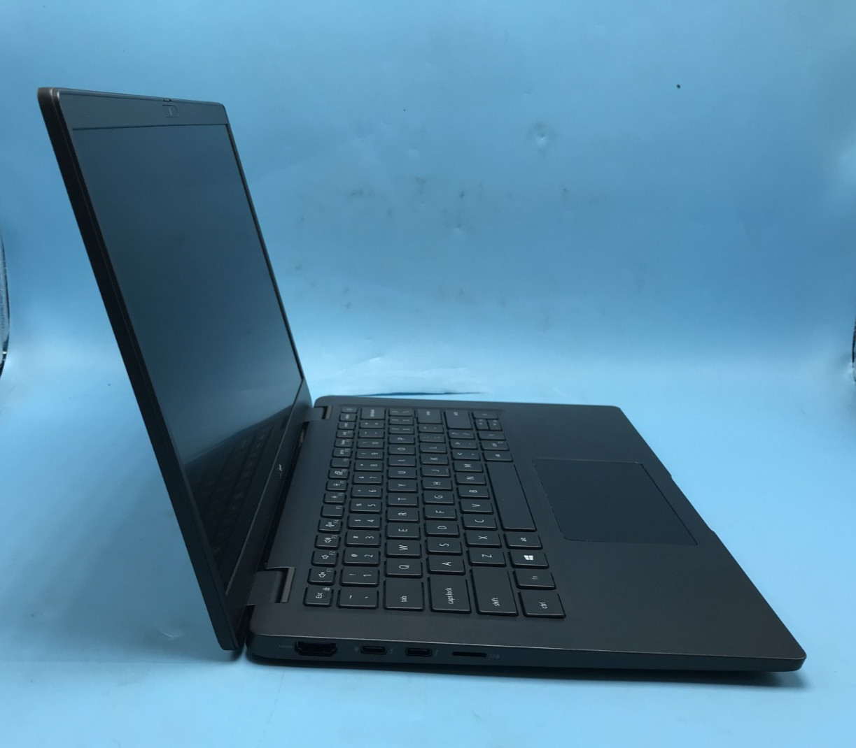 DELL LATITUDE 7310 13.3″ Core i5-10210U 1.60GHZ 16GB RAM 512GB SSD Windows 11