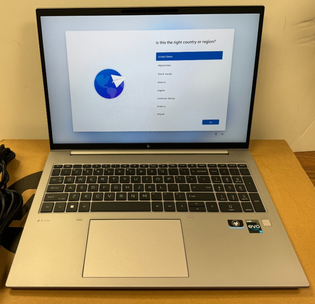 HP ZBook Firefly 16 G9 Workstation Laptop i7-1260P 16GB 512GB – Warranty