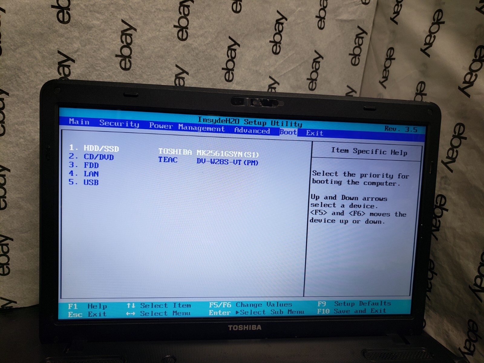 Toshiba Satellite C650D 15.6″ | AMD E-240@1.5GHz | 3GB RAM | 256GB SSD*NO OS/BAT