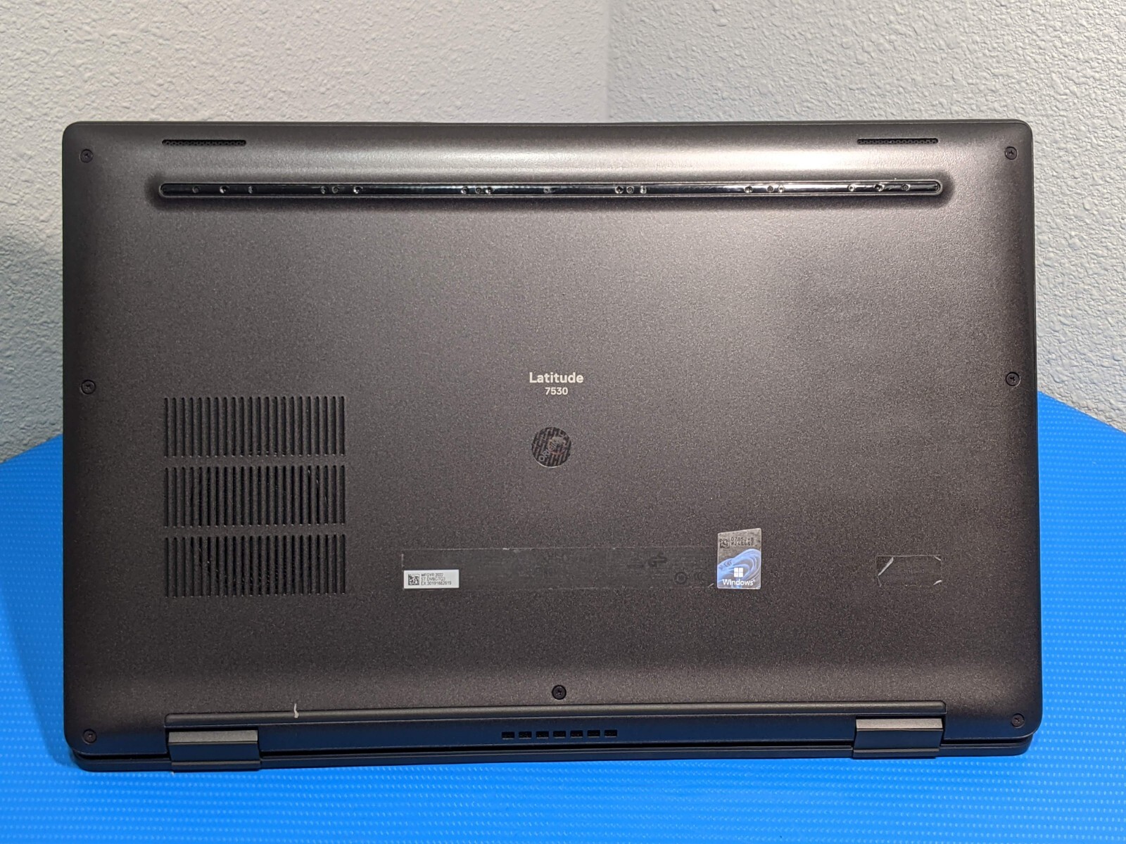 Dell Latitude 7530 15.6″FHD i5-1245U 1.3GHz 8GB 256GB SSD Win11Pro WRNTY-11/2025