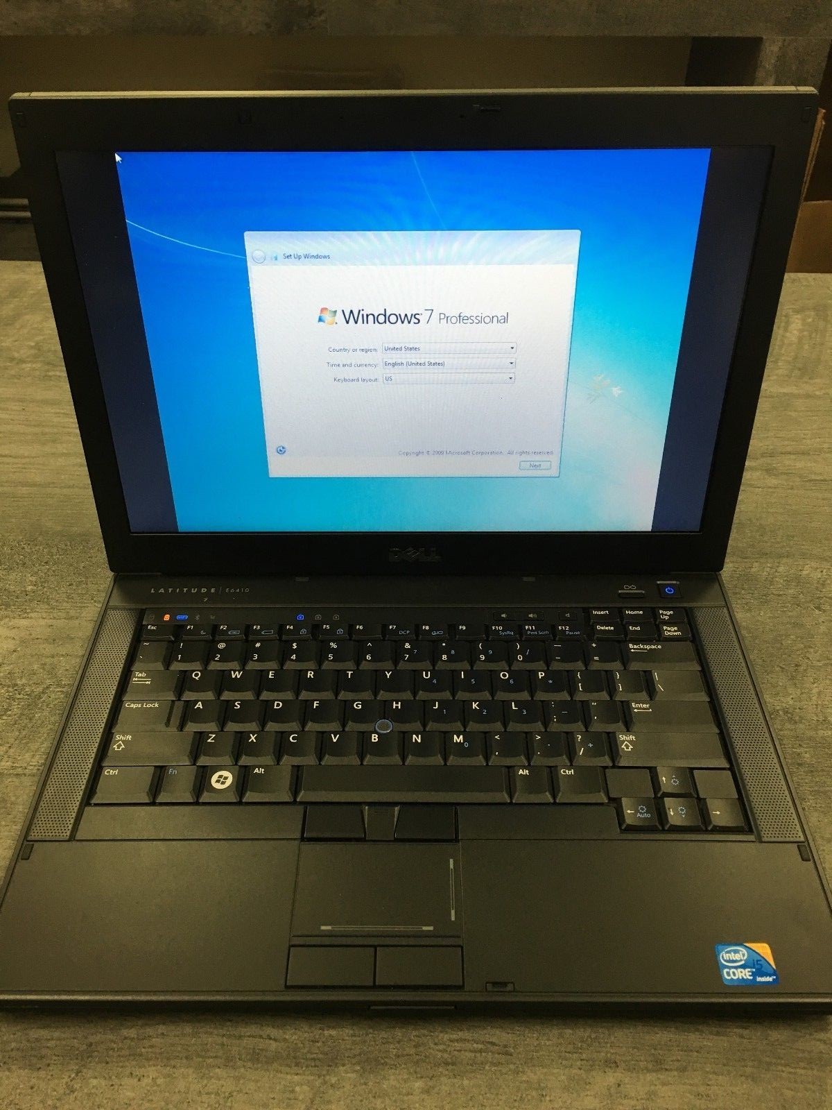 DELL LAPTOP LATITUDE E6410 Core i5, 250GB, 8GB RAM, DVDRW WiFi WINDOWS 7 e5410