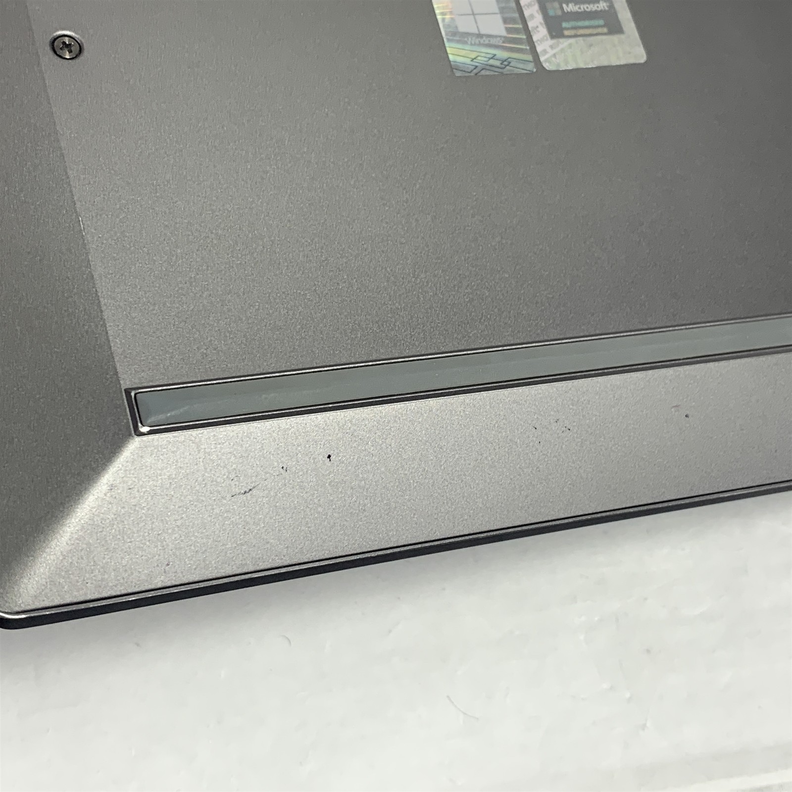 HP ZBook Firefly 14 G8 14″ Laptop i5-1145G7 2.6GHz 16GB 512GB NVMe SSD – NO BAT