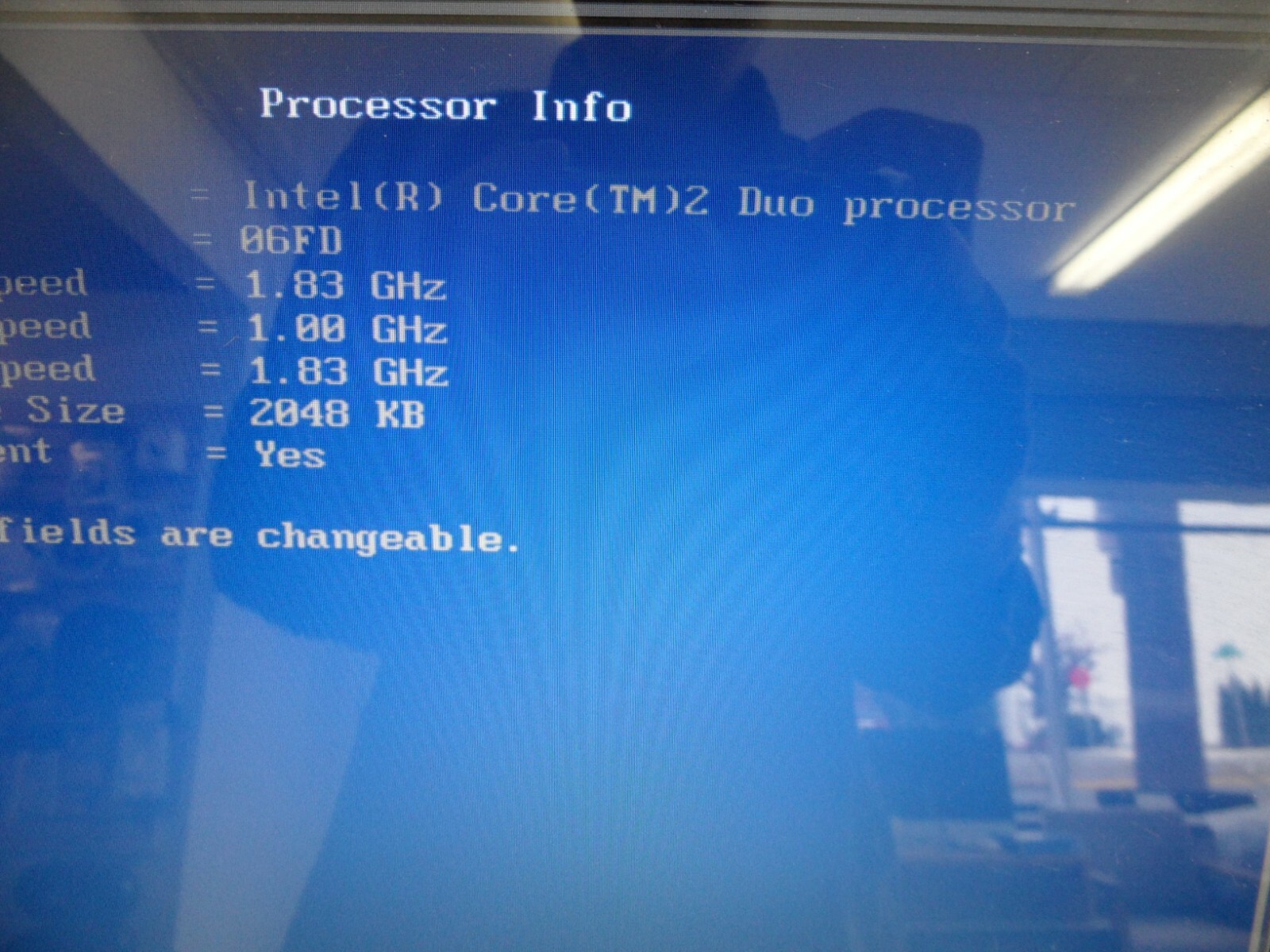 Dell Inspiron 1720 / Core 2 Duo @ 1.83 GHz / Parts Laptop / Posted Bios, Wiped