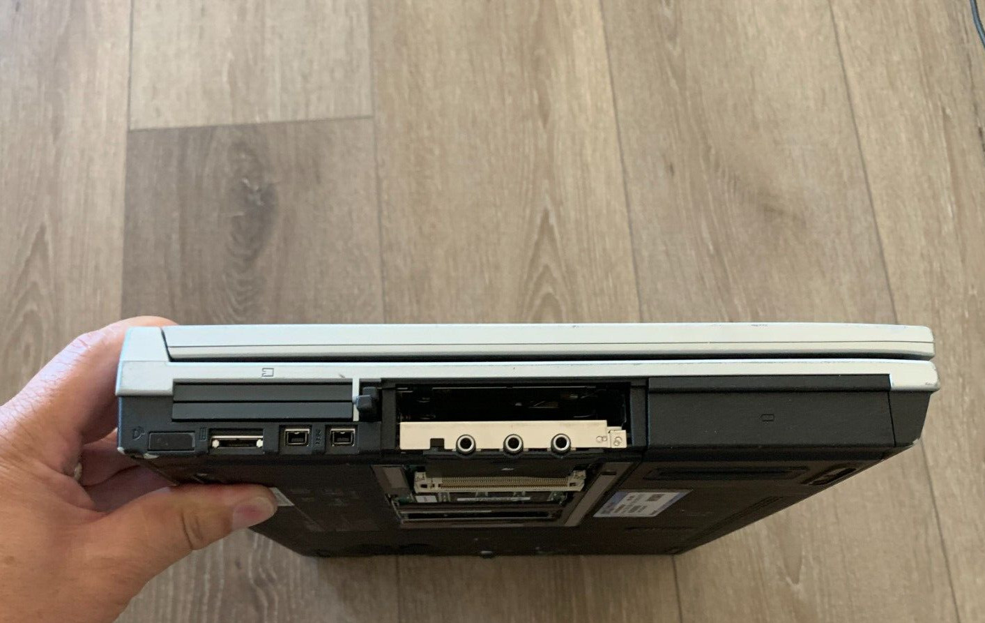 ASUS L2000 Unknown CPU(max speed:1400MHz) 256MB RAM-MISSING PARTS-BOOT TO BIOs